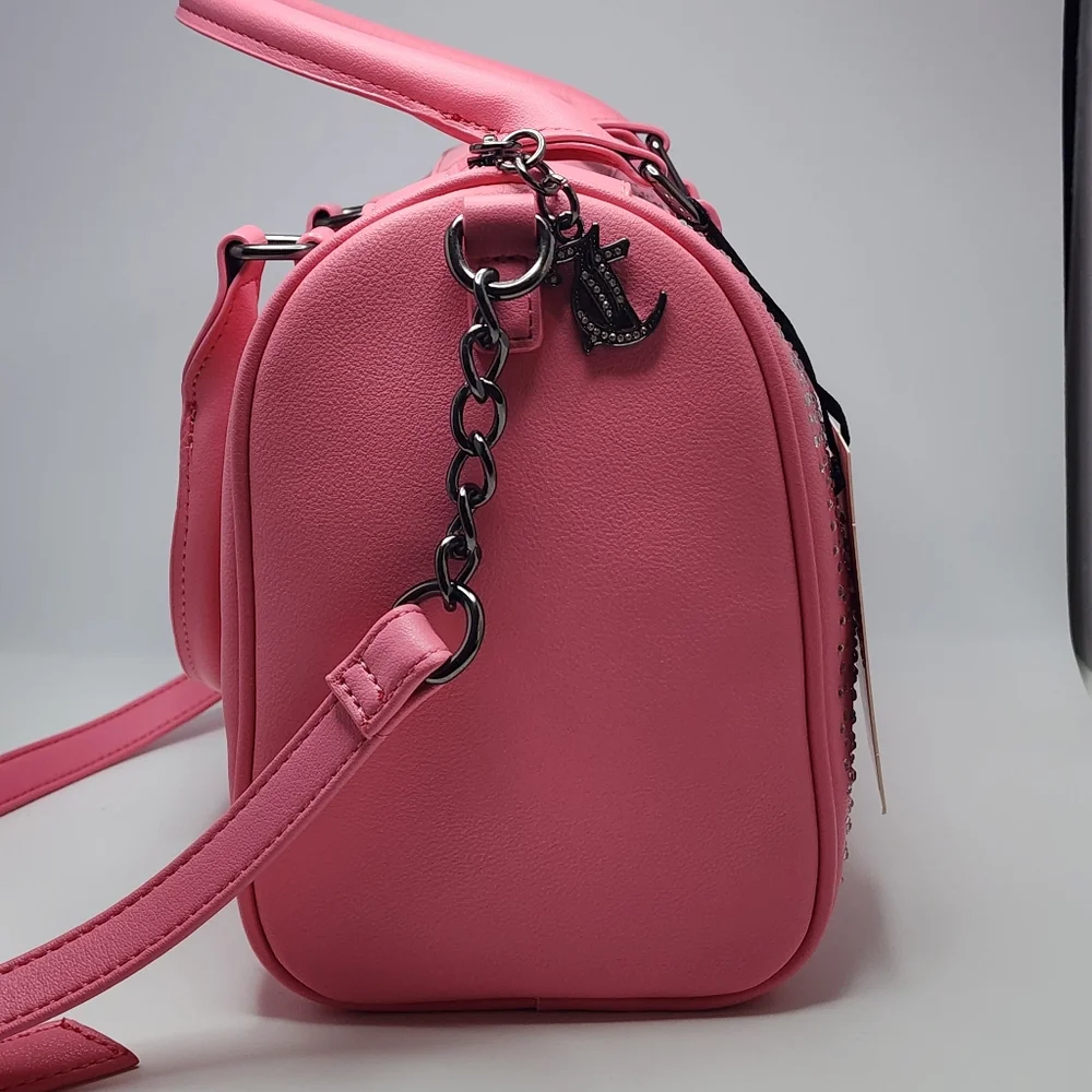 Juicy Couture turn heads